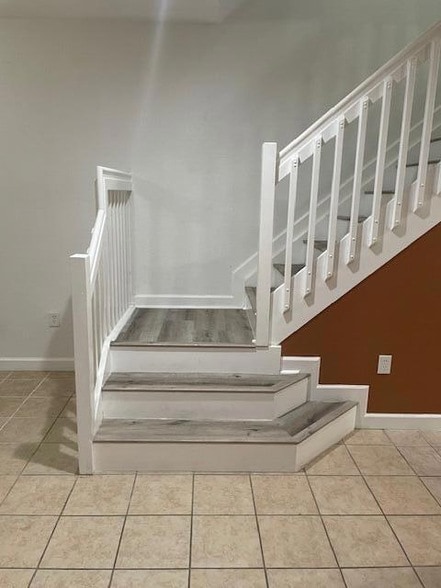 Building Photo - 4194 Napoli Lake Dr