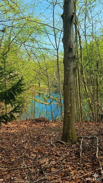 Building Photo - 20 Apple Way