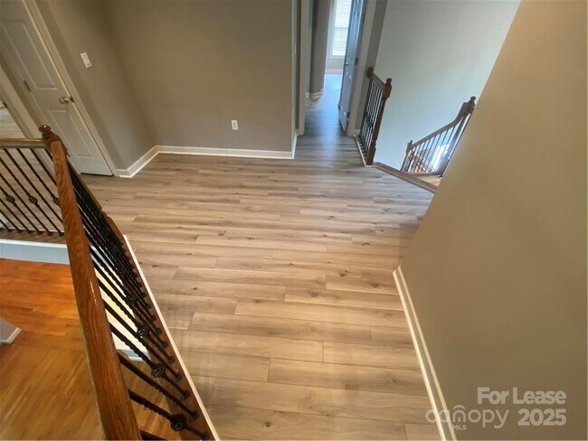 Building Photo - 8730 Devonshire Dr