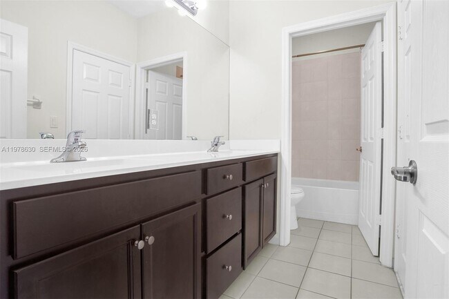 Building Photo - 25341 SW 117th Ave