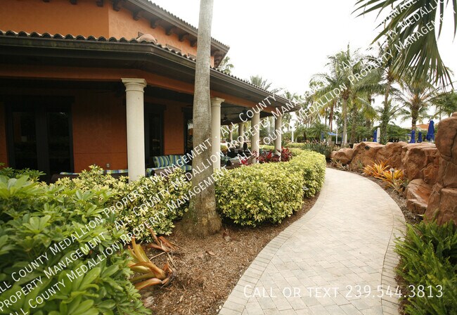 Building Photo - 11070 Esteban Dr