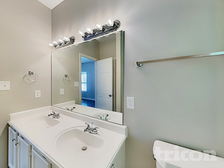 Building Photo - 7825 Pence Pond Ln