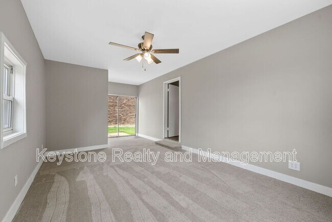 Building Photo - 103 Cayce Ave