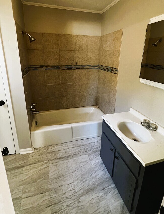 Building Photo - 4327 Zelda Ln