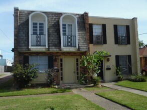 Building Photo - N188