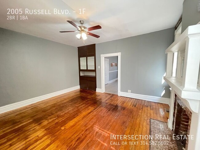 Building Photo - Stunning 2 Bedroom w/ Large Rooms and Tast...