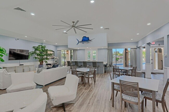 Building Photo - 2320 Treasure Isle Dr