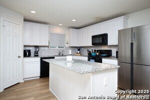 Building Photo - 7710 Ponderosa Pine