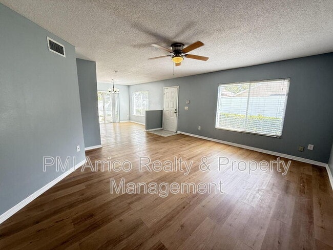 Building Photo - 2201 Fluorshire Dr
