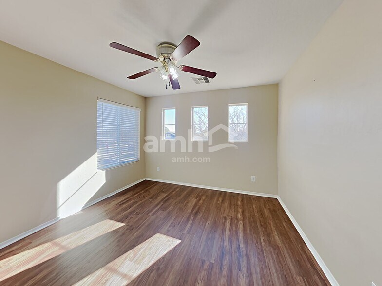 Building Photo - 14954 W Charter Oak Rd