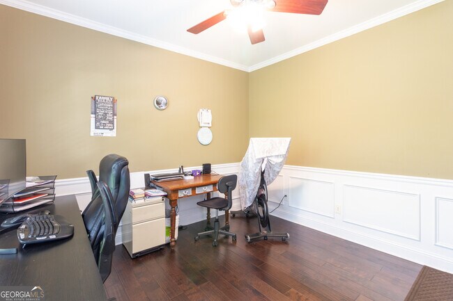 Building Photo - 27 Portico Pl
