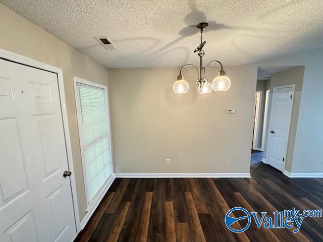 Building Photo - 2617 Venetian Way NW