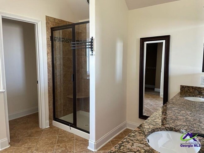 Building Photo - 121 Regency Ct