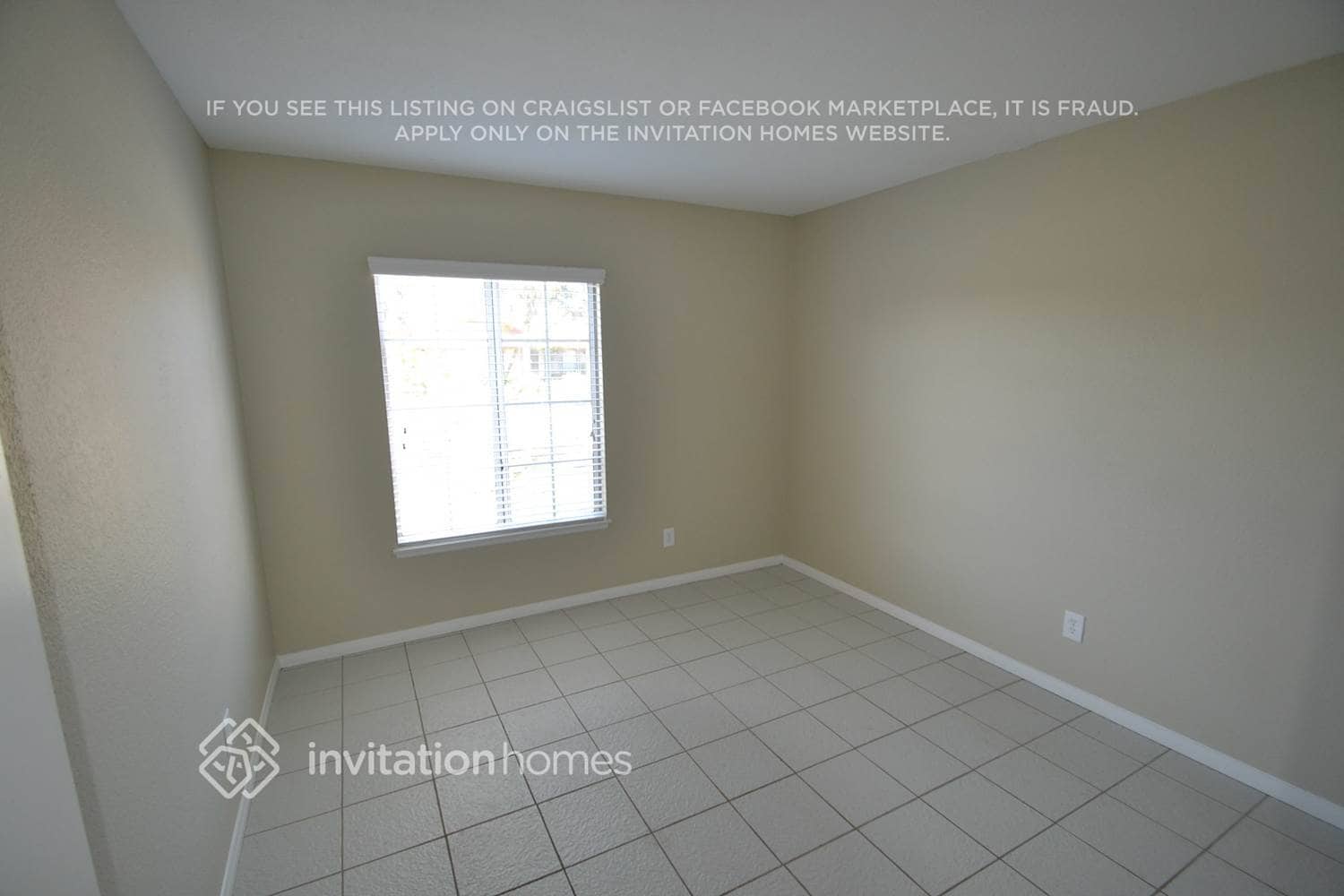 Building Photo - 1238 W Hawthorne St