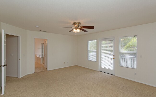 Building Photo - 2159 Island Shore Way