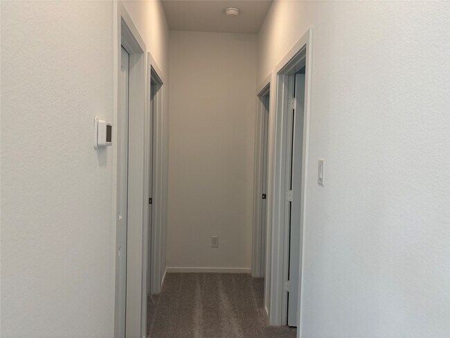 Building Photo - 6307 Serenity View Ln