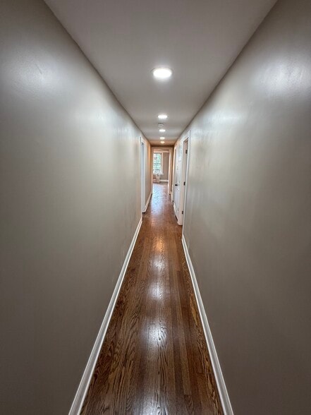 Hallway - 1629 W Granville Ave
