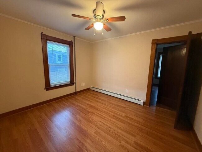 Building Photo - 672 Central St