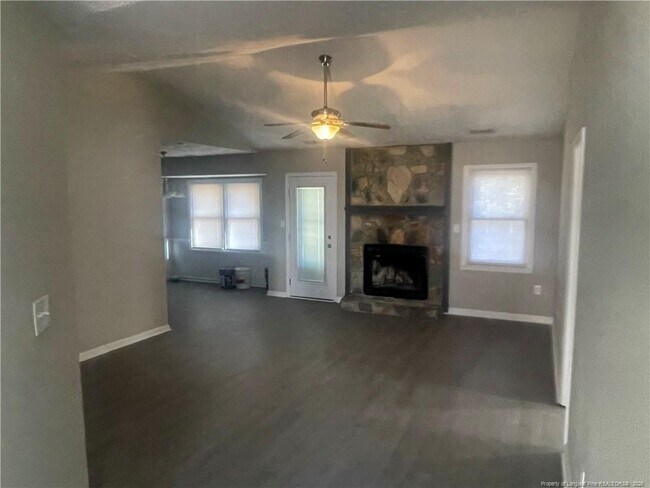 Building Photo - 6489 Applewhite Rd