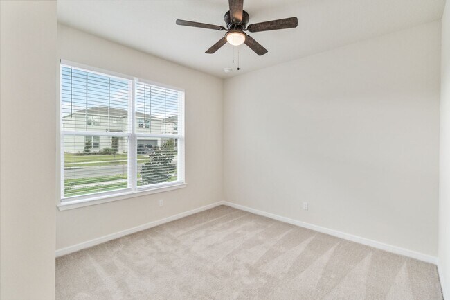 Building Photo - Beautiful 4/2 Energy Efficient Home in St. Cloud For Rent