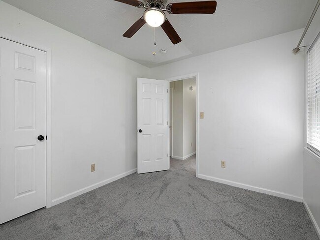 Building Photo - 2163 Heritage Trace Dr