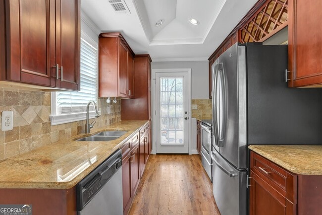 Building Photo - 1670 Cecilia Dr SE