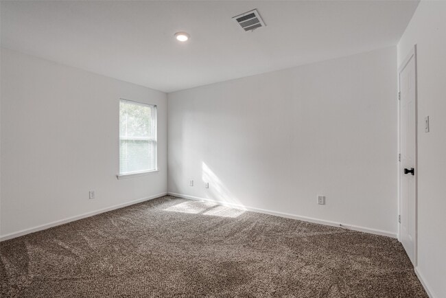 Building Photo - 12721 Plummersville St