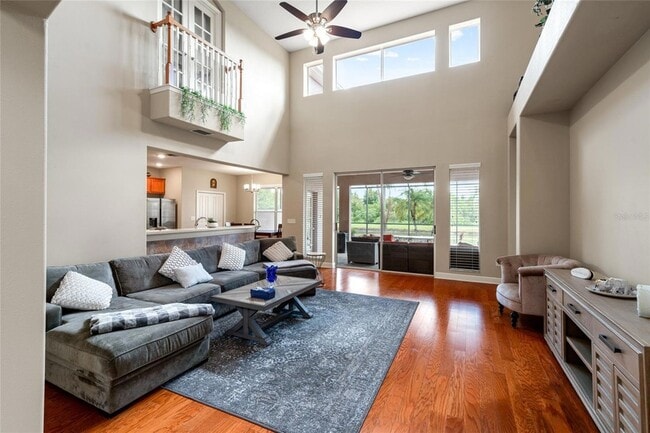 Building Photo - 2330 Nesslewood Dr