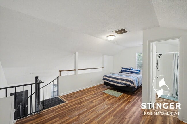 Building Photo - 900 Brotherhood Rd