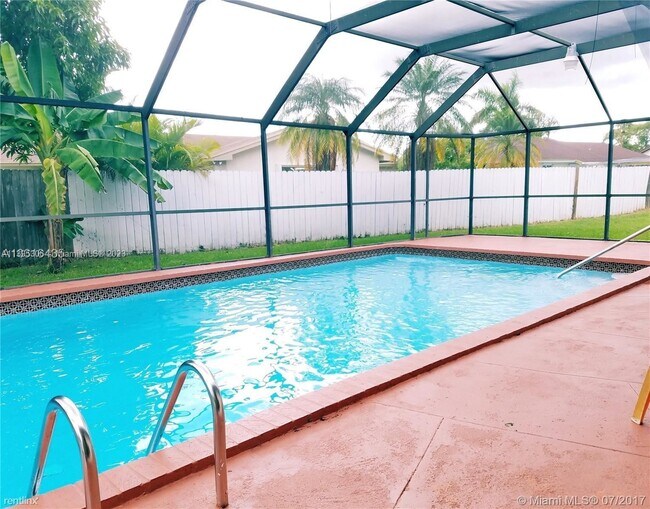 Building Photo - 5 br, 3 bath House - 14075 SW 45th Ter