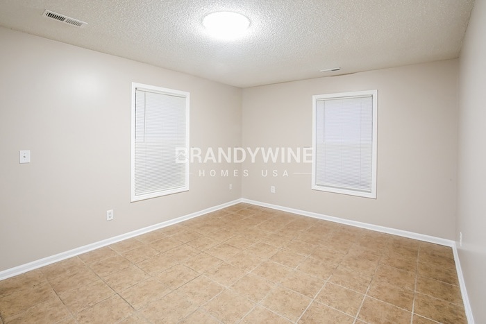 Building Photo - 2025 NW 49th St