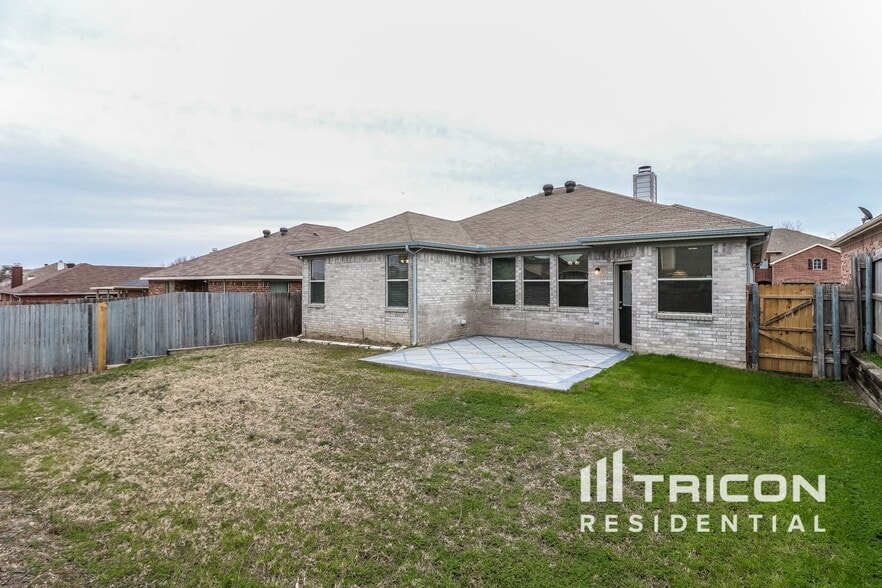 Building Photo - 13905 Rustler Pass Ranch Rd
