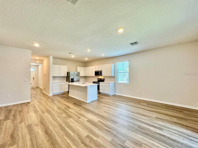 Building Photo - 2481 Mellow Ln