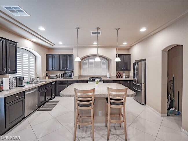 Building Photo - 6327 Mt Palomar Ave