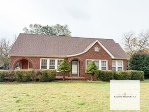 Building Photo - Charming Three Bedroom Home in Inman, SC