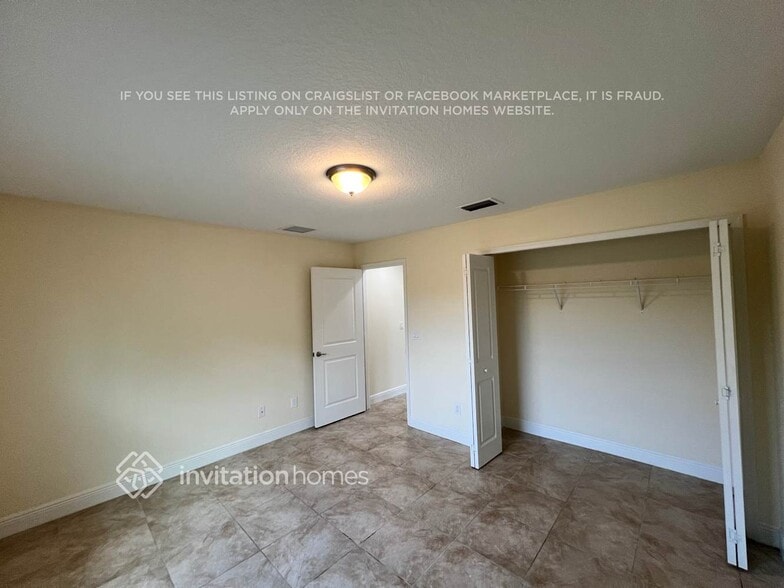 Building Photo - 3809 SW Wycoff St