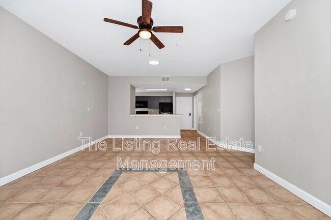 Building Photo - 7503 Atlantis Way