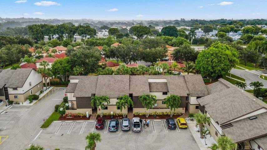 Building Photo - 1665 Cabot Ln