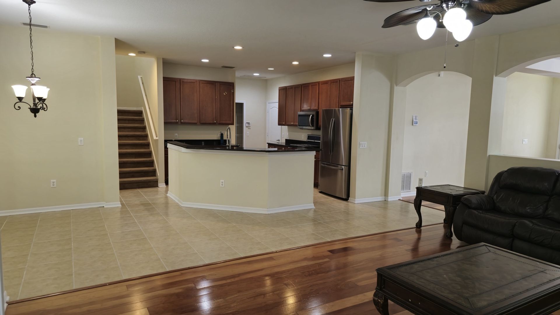 Building Photo - 302 Taxter Run Ln