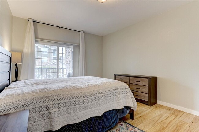 Building Photo - Charming 2-bedroom, 2-bath condo in Erie, CO,