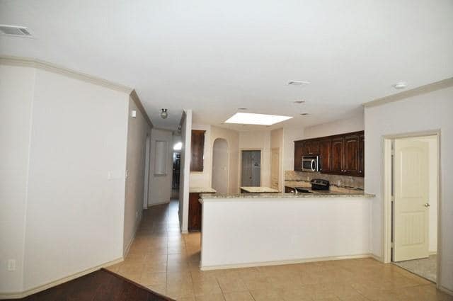 Building Photo - 4608 Sleepy Meadows Dr