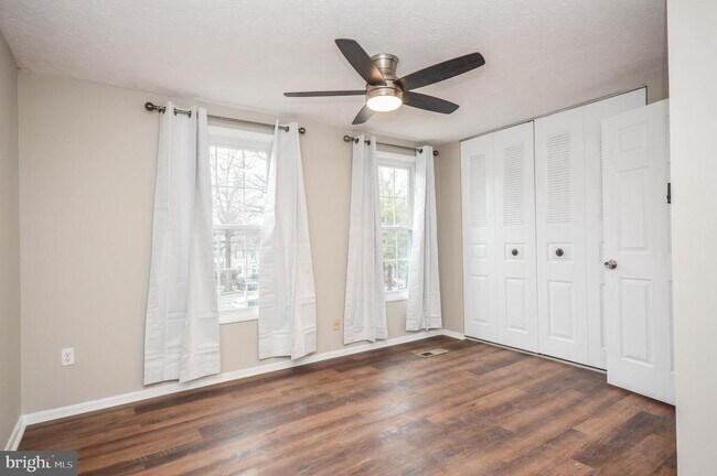 Building Photo - 12509 Laurel Grove Pl