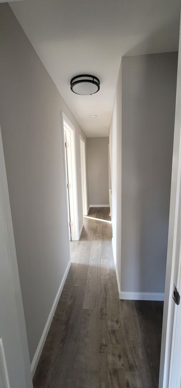 Building Photo - 2011 Caspian Ave