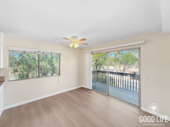 Building Photo - Great 2B/2.5BA Condo in Oceanside for Lease!