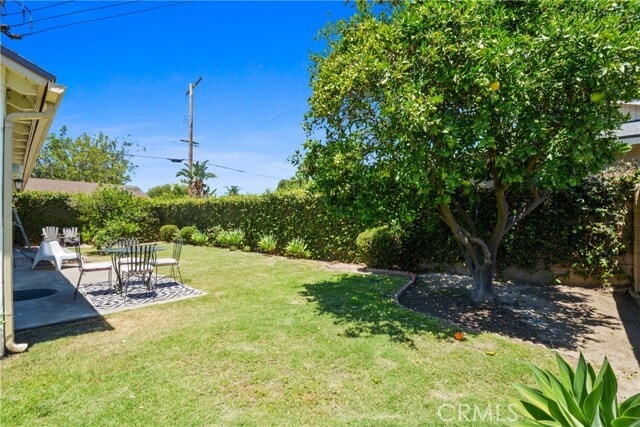 Building Photo - 1403 E Chalynn Ave
