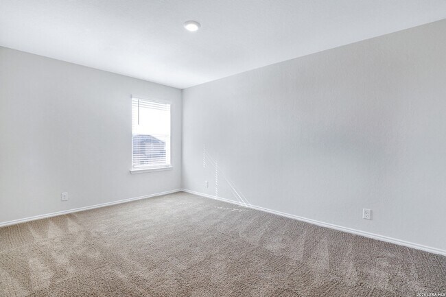 Building Photo - 13512 Waxman Spark