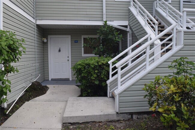 Building Photo - 3453 NW 44th St