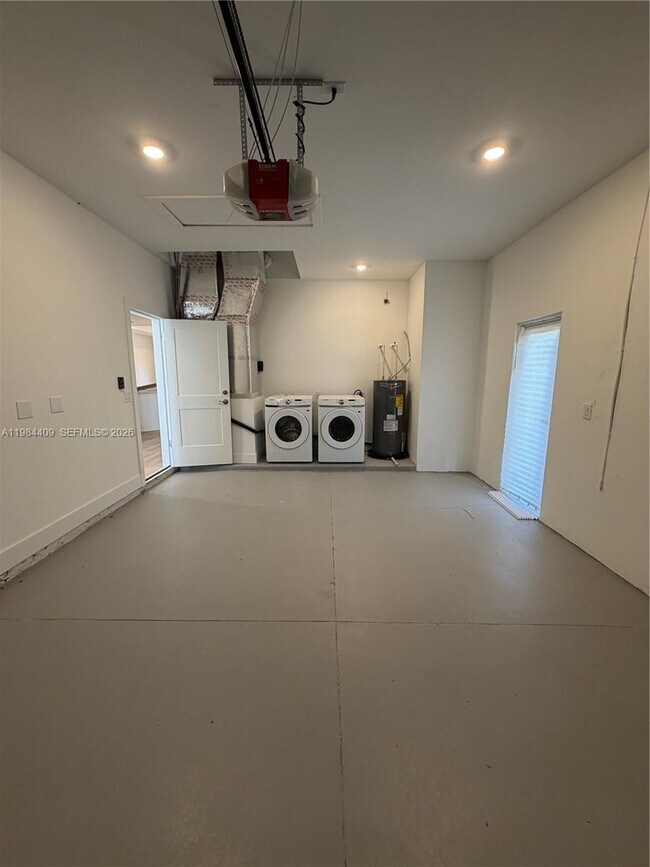 Building Photo - 4719 28th St SW