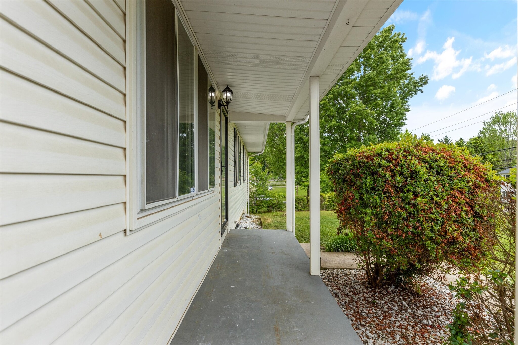 Front view - 1225 Ferd Hickey Rd