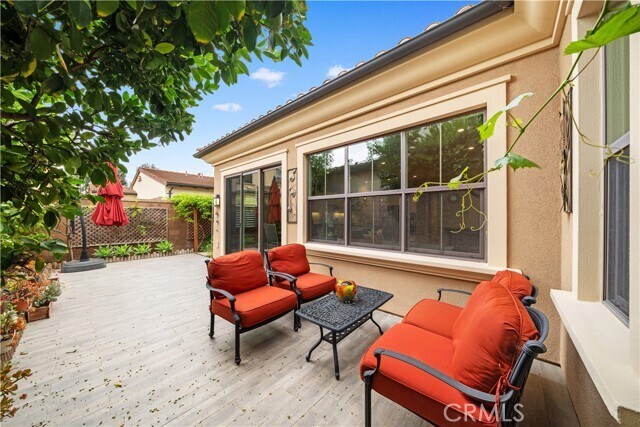 Building Photo - 114 Guinness